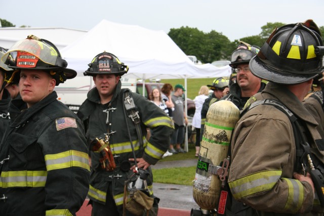 2009 Relay for Life - Firefighter Phil (center) - CMFD